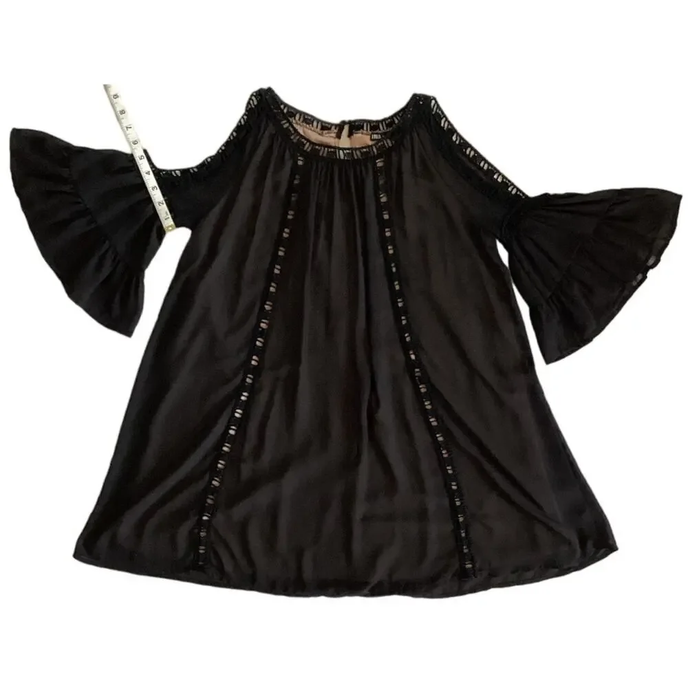 INA Cold Shoulder Bell‎ Sleeve Crochet Mini Shift Dress Black S